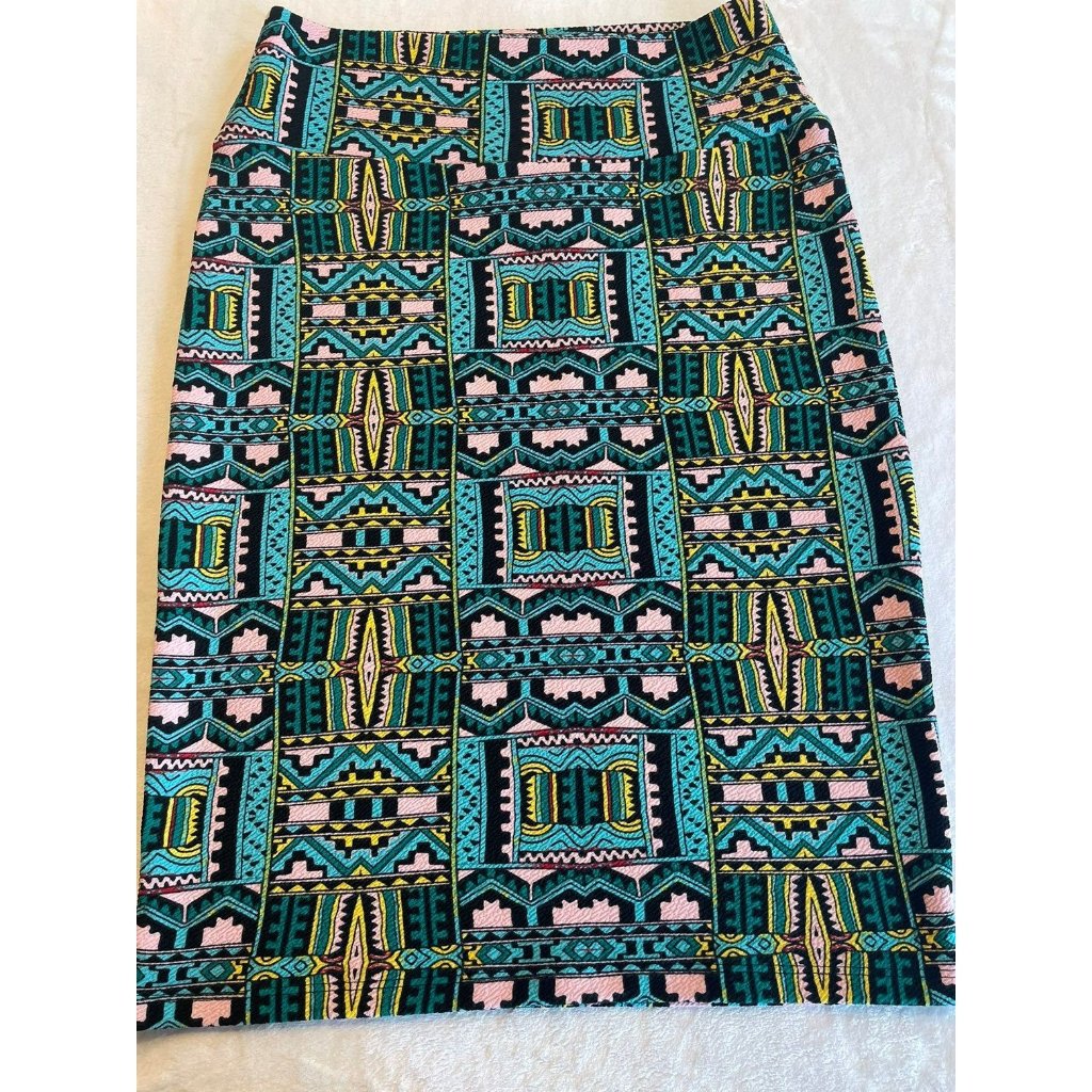 Lularoe Cassie Skirt Size Small